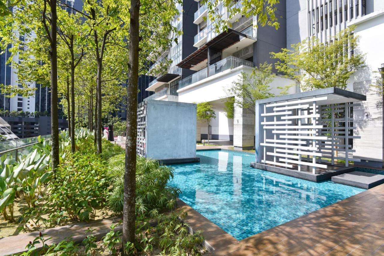 Апартаменты Kisetsu No Ie, Klcc Куала-Лумпур Экстерьер фото